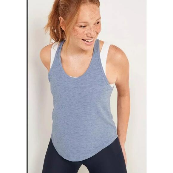 Old Navy Active Breath On tank - Picture 4 of 4